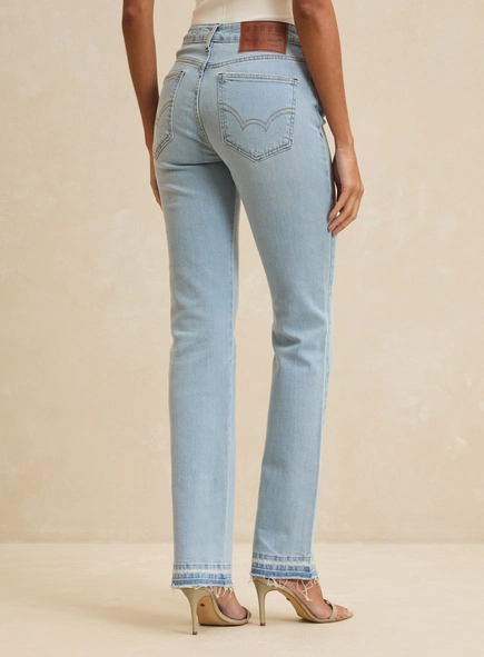 Calça Jeans Slim Cintura Média Clara - Marisa