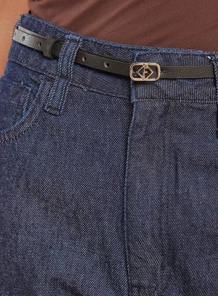 Calça Jeans Reta Cintura Alta Com Cinto - Lola