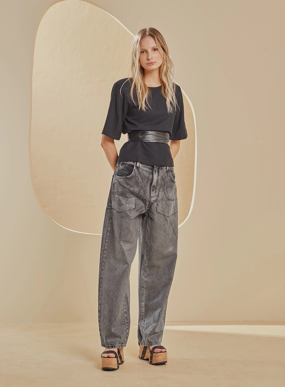 Calça Jeans Oversized Ampla Cintura Alta Estonada Indigo Preto 1