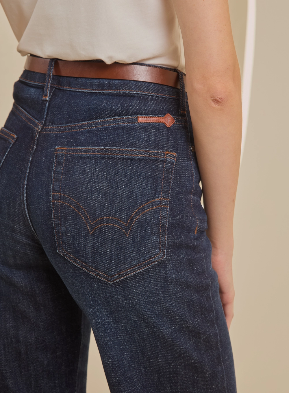 Calça Jeans Ajustada Com Cinto - Bella Stretch Índigo 4