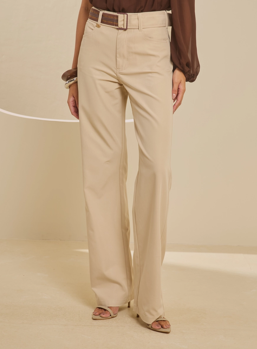Calça Sarja Alfaiataria Ampla - Bella Stretch Bege 3