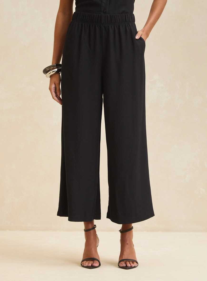 Calça Feminina Pantacourt Preto