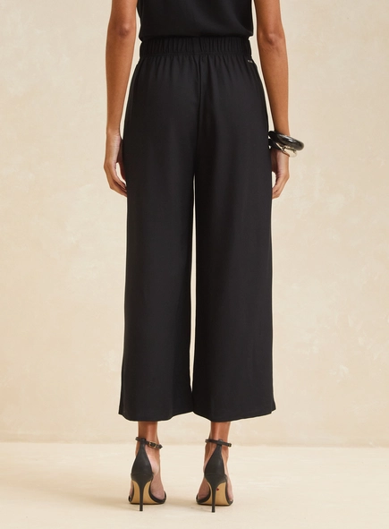 Calça Feminina Pantacourt