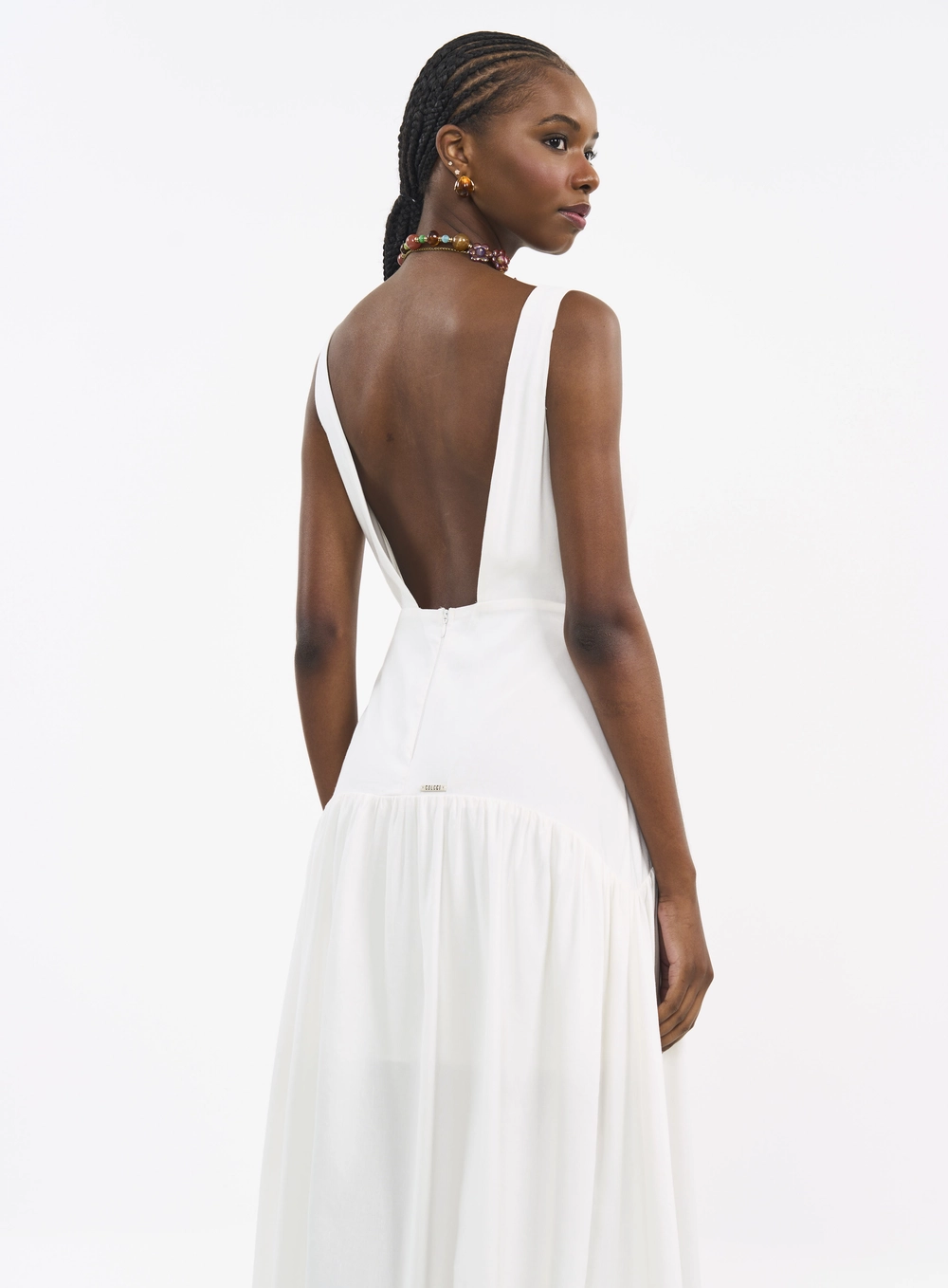 Vestido Longo Linho Com Recorte E Babados Off Shell