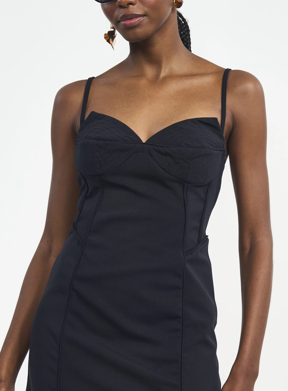 Vestido Midi Justo Com Alças E Recortes Preto
