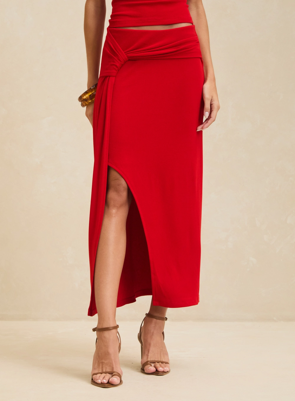 Saia Midi De Malha Com Amarração Vermelho 3