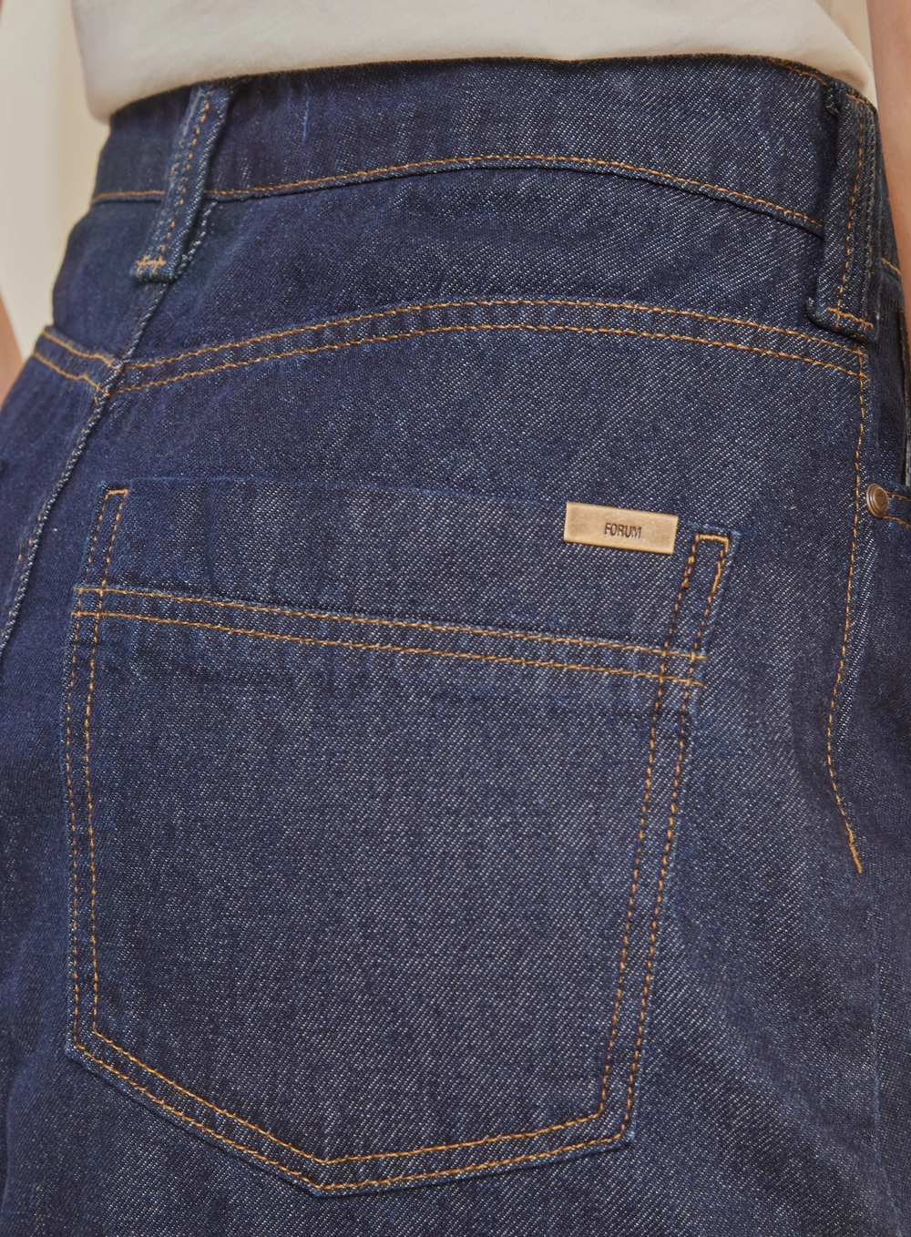 Saia Jeans Mini Ajustado Cintura Média Índigo 4