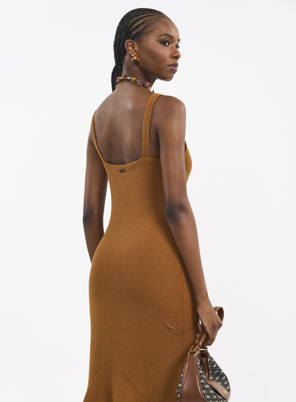 Vestido Midi Com Textura E Barra Sereia Marrom