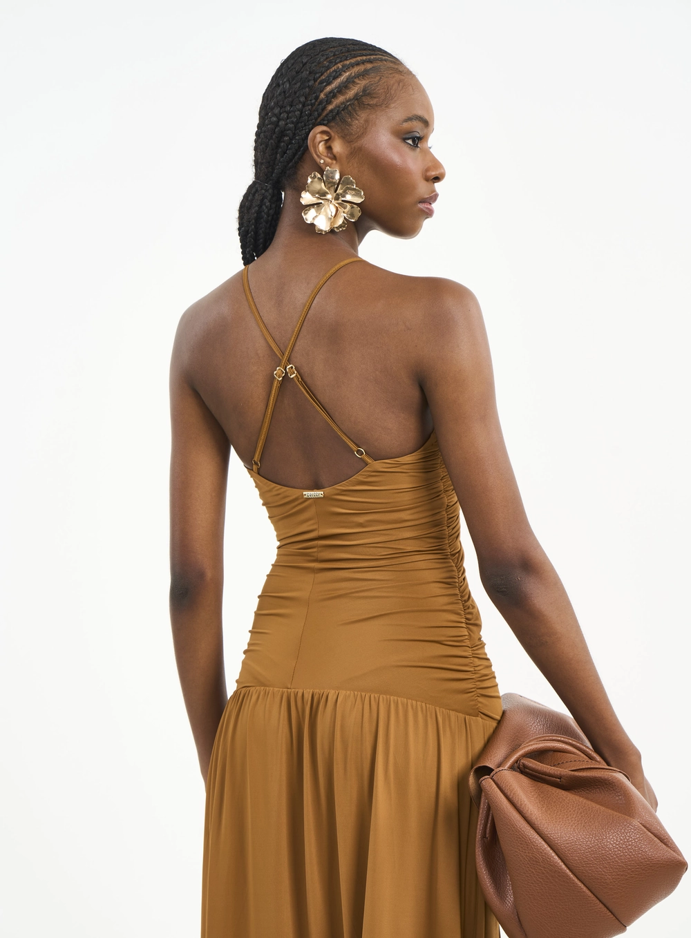 Vestido Midi Com Franzidos E Alças Finas Marrom