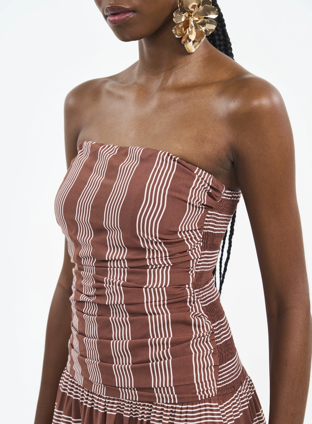 Vestido Longo Estampado Com Franzidos Estampados