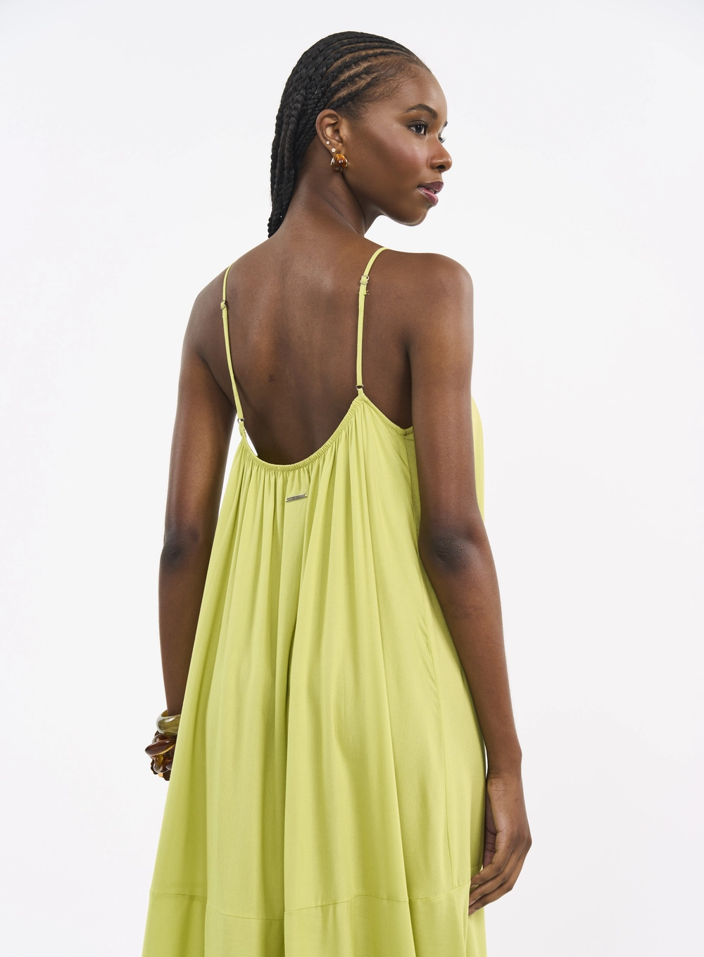 Vestido Midi Assimétrico Com Pedrarias Verde