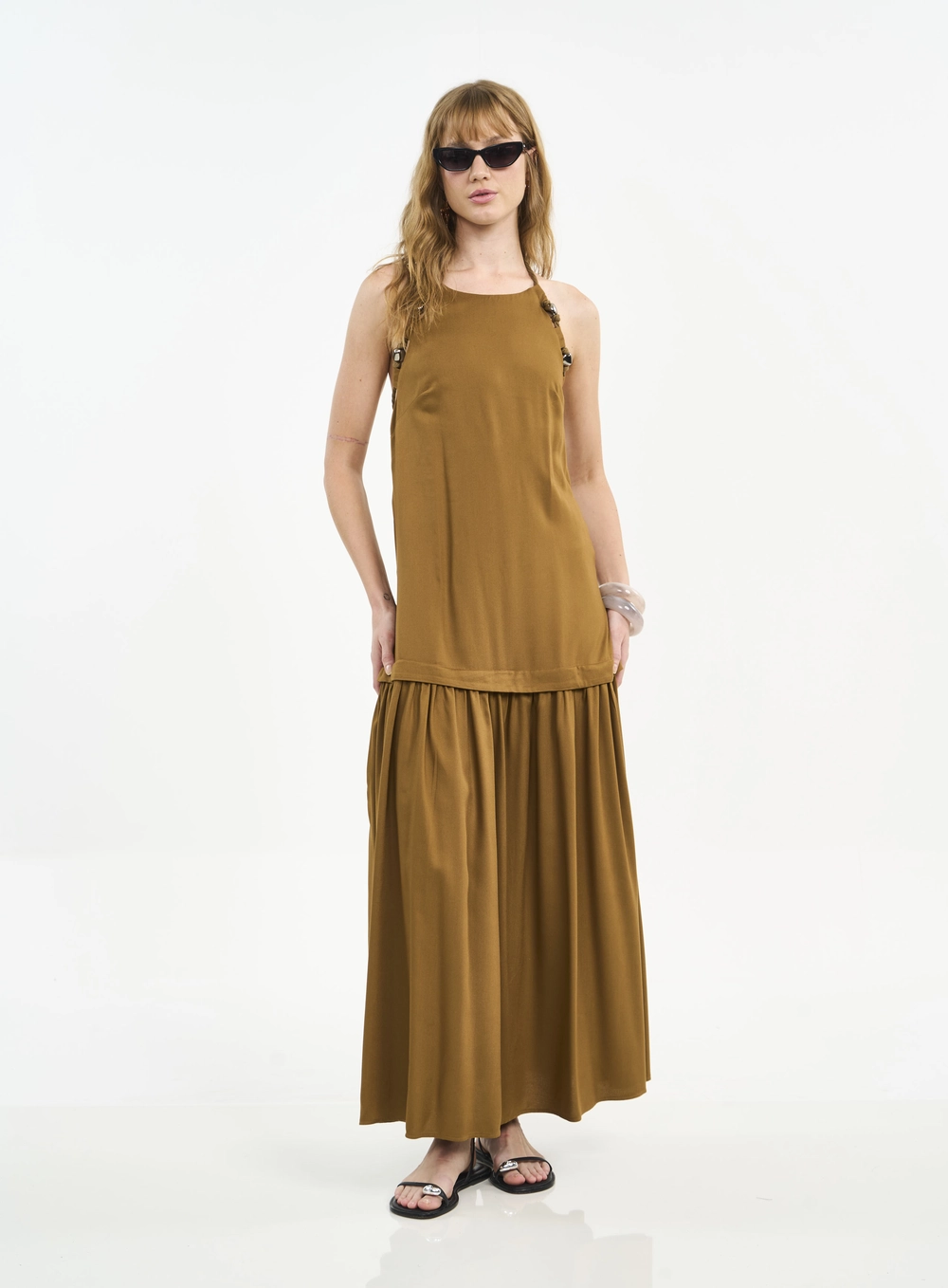 Vestido Longo Frente Única Com Detalhe De Cordão Marrom