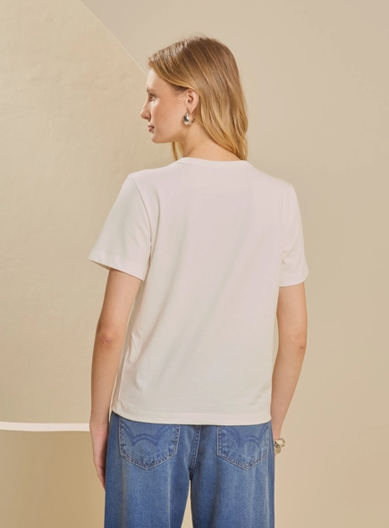 Camiseta Feminina Básica 1981