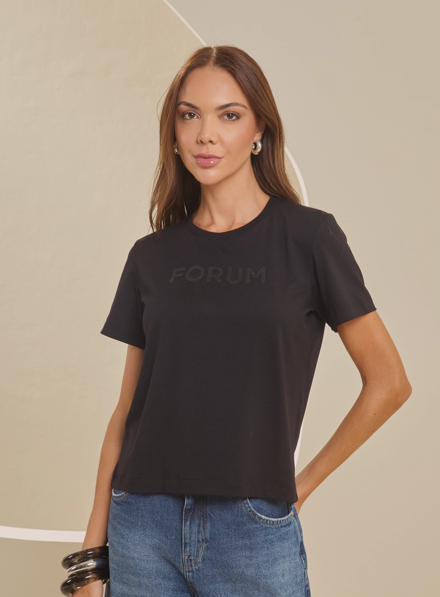 Camiseta Feminina Com Aplicação Preto 3