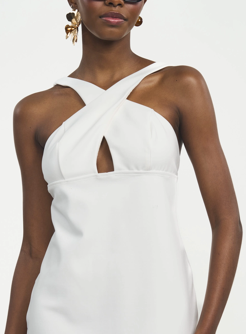 Vestido Midi Com Transpasse E Recorte Off Shell