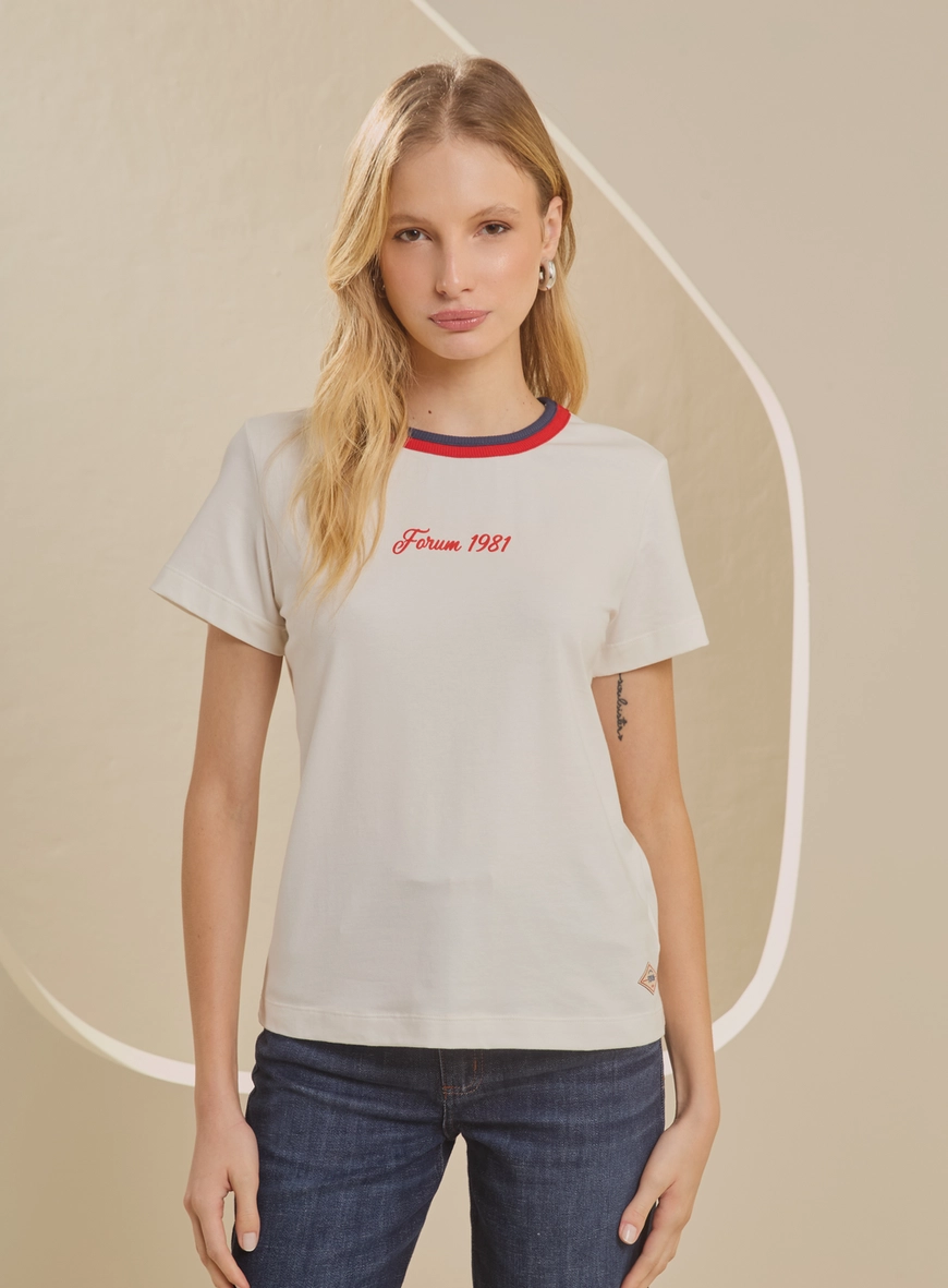 Camiseta Feminina Gola Contratante - Fran Off Shell