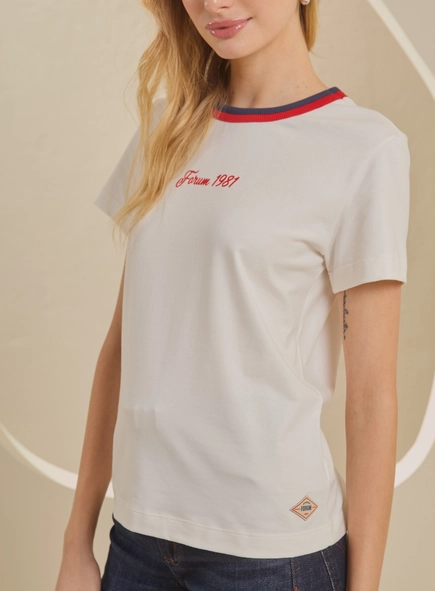 Camiseta Feminina Gola Contratante - Fran