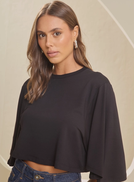 Camiseta Cropped Manga Ampla