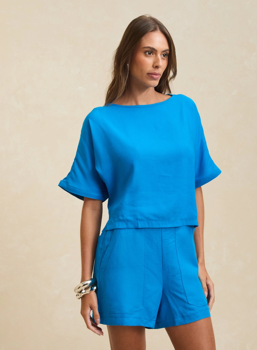 Camiseta Feminina Cropped Oversized Azul 3