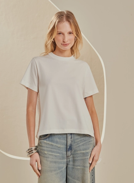 Camiseta Feminina De Malha Com Renda