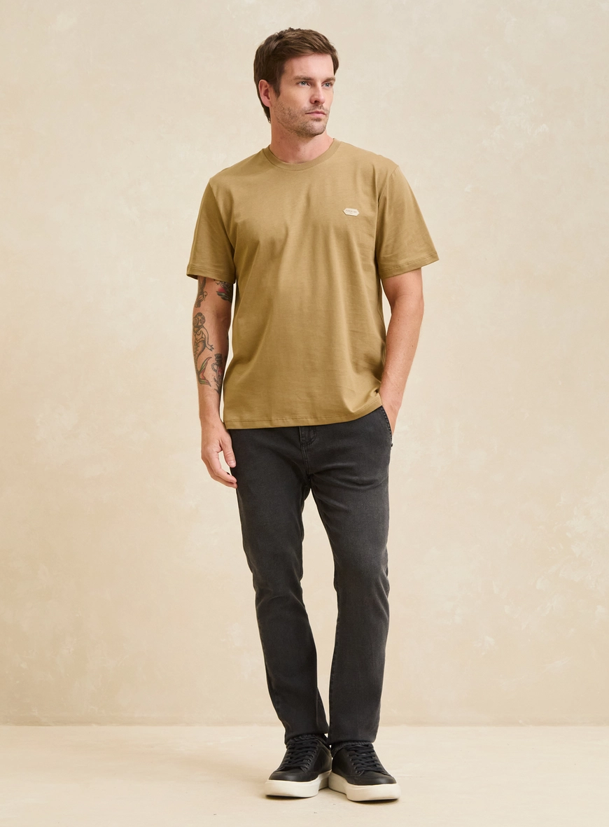 Camiseta Masculina New Box Marrom