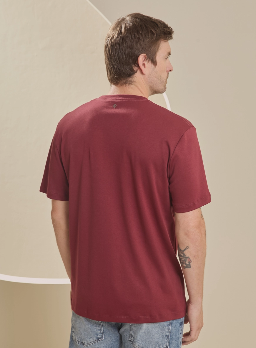 Camiseta Masculina New Box Detalhe Frontal Vermelho 2
