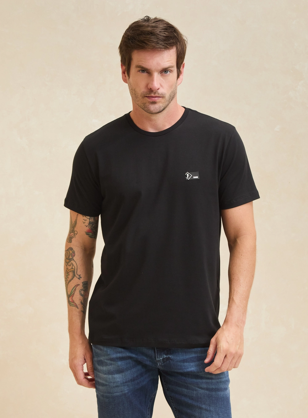 Camiseta Masculina New Slim Preto 3