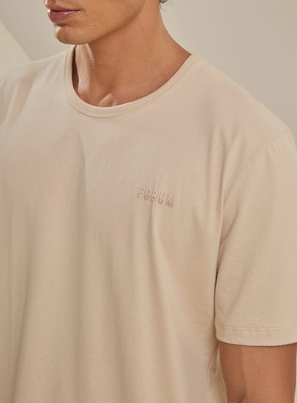 Camiseta Masculina New Box Básica Bege 3