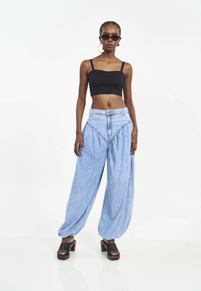 Top Cropped Com Alças E Decote Reto