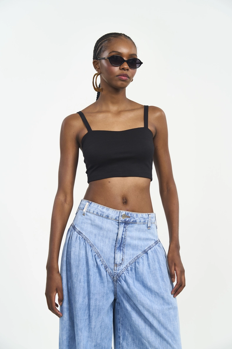 Top Cropped Com Alças E Decote Reto