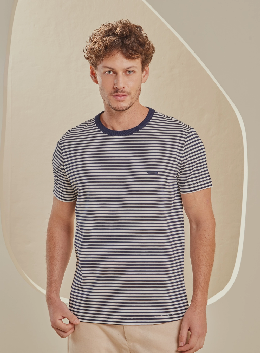 Camiseta Masculina New Slim Listrada Estampados 1