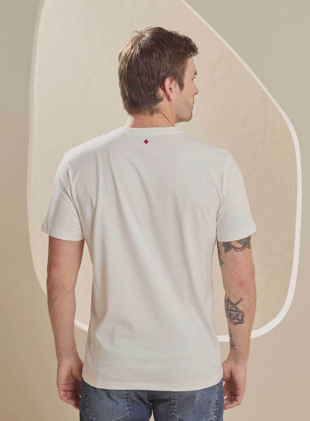 Camiseta Masculina New Slim Jeanswear Off Shell 2