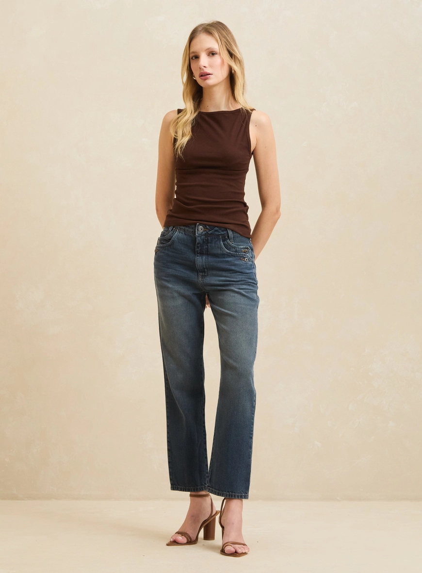 Blusa Justa Básica Marrom