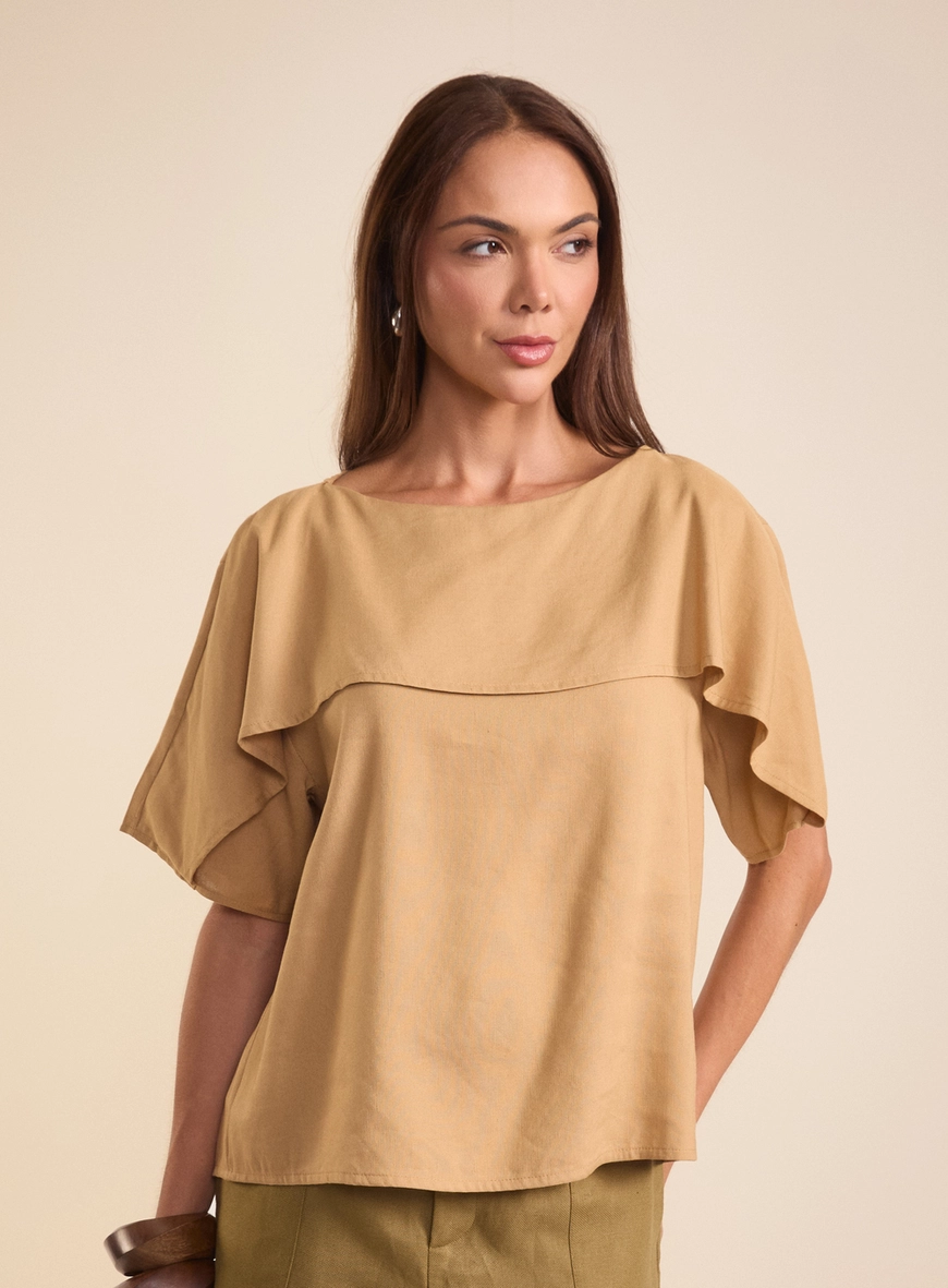 Blusa Reta Com Sobreposição Bege Soybean 1