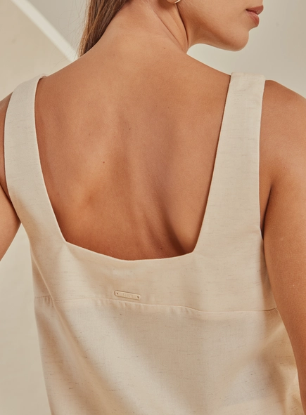 Blusa Reta Decote Quadrado