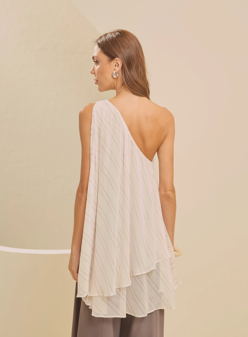 Blusa Assimétrica Um Ombro Só Risca De Giz Off