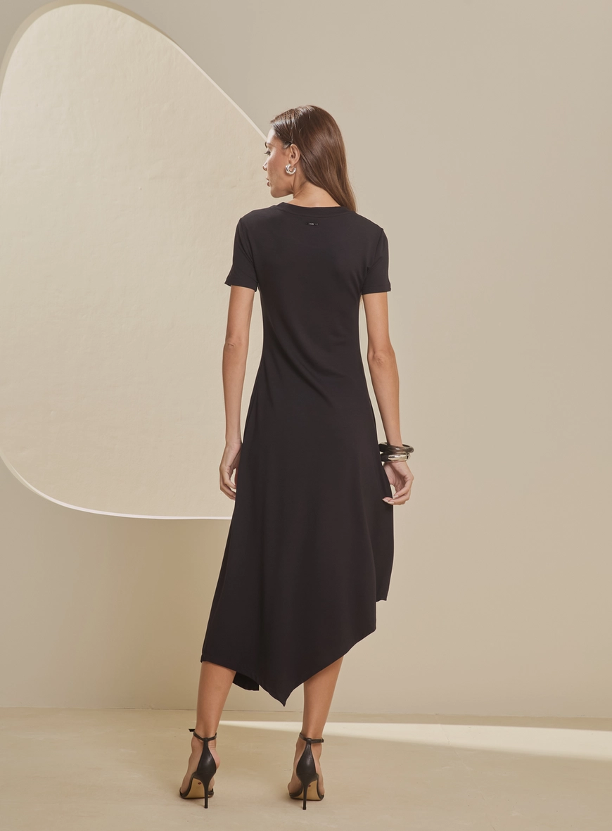 Vestido Midi Assimétrico Com Fenda Preto