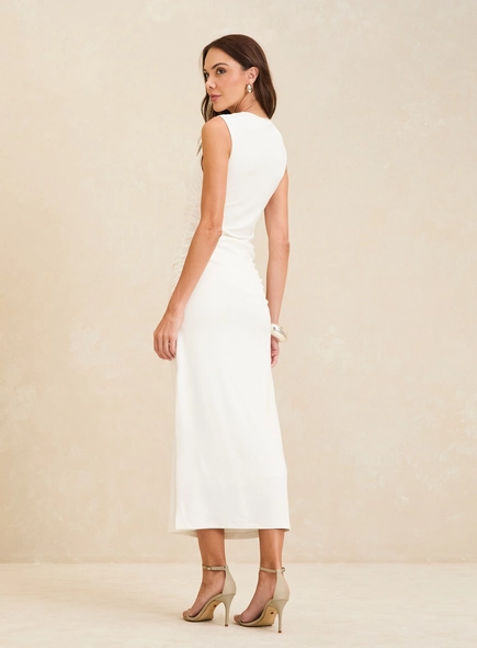 Vestido Midi Franzido Com Metal