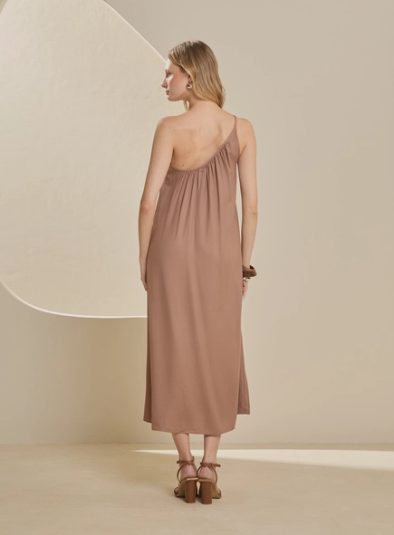 Vestido Midi Amplo Uma Alça Com Franzido