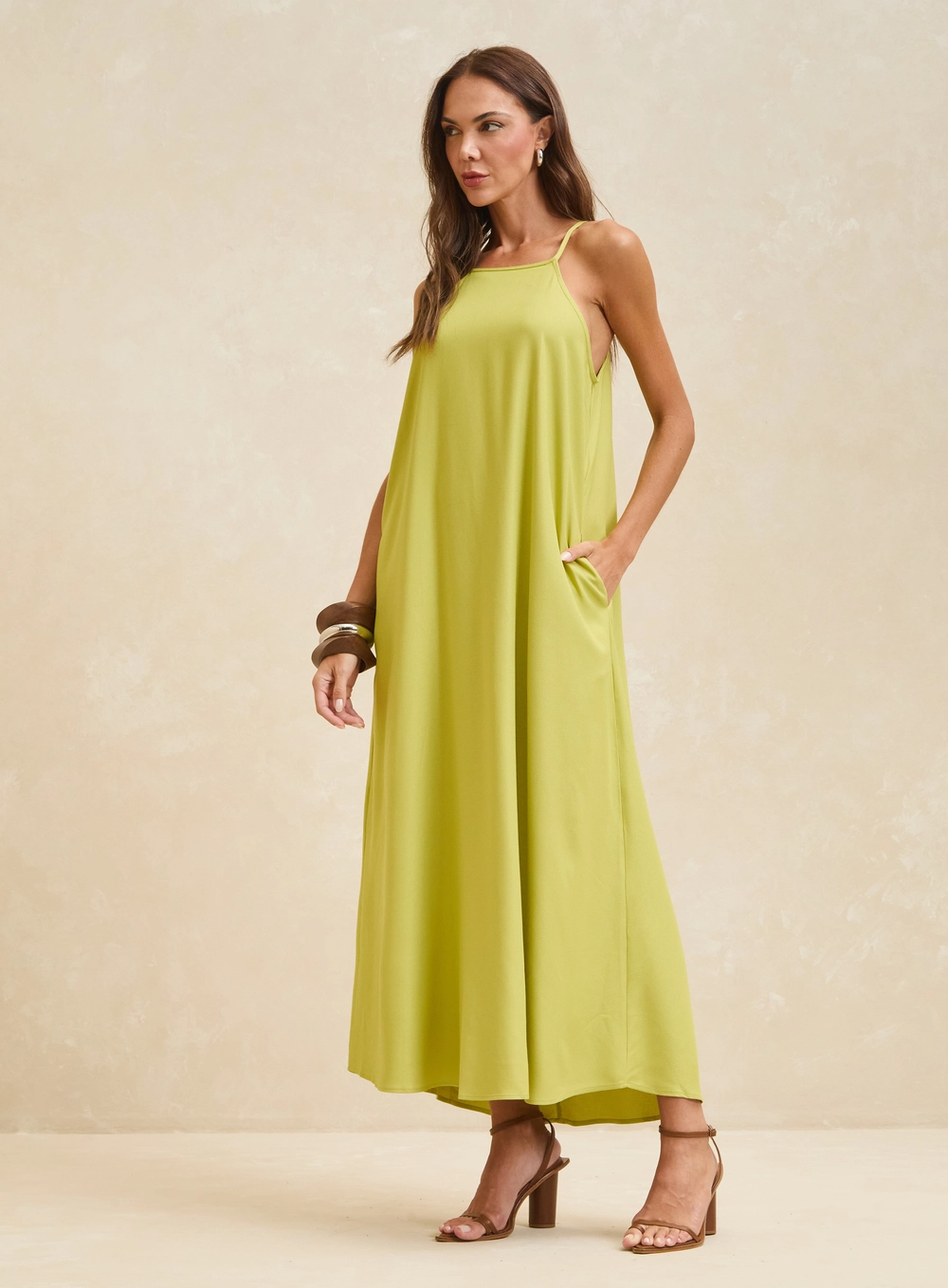 Vestido Maxi Midi Amplo Com Bolsos Verde 1