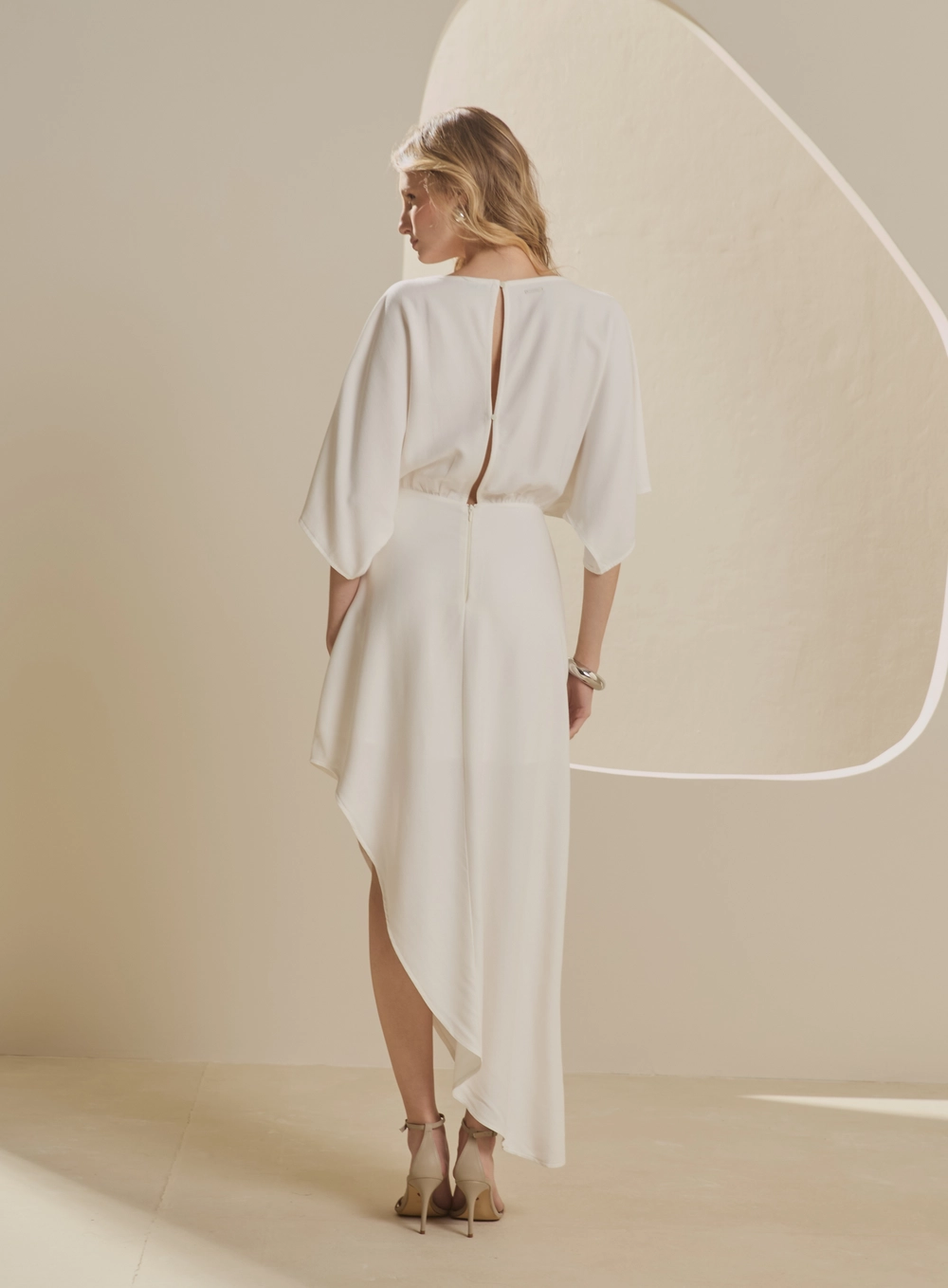 Vestido Forum Off Shell 2