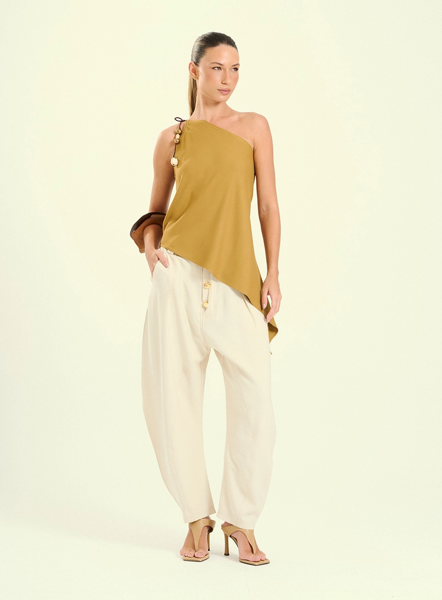 Calça Feminina  Balloon Com Botões E Bolsos Bege 1