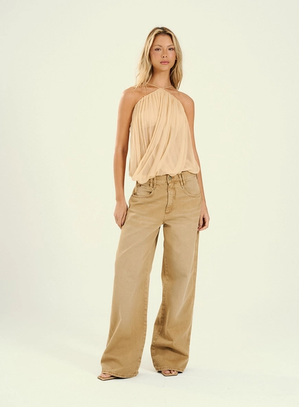 Calça Feminina Wide Leg Com Bolsos E Passantes