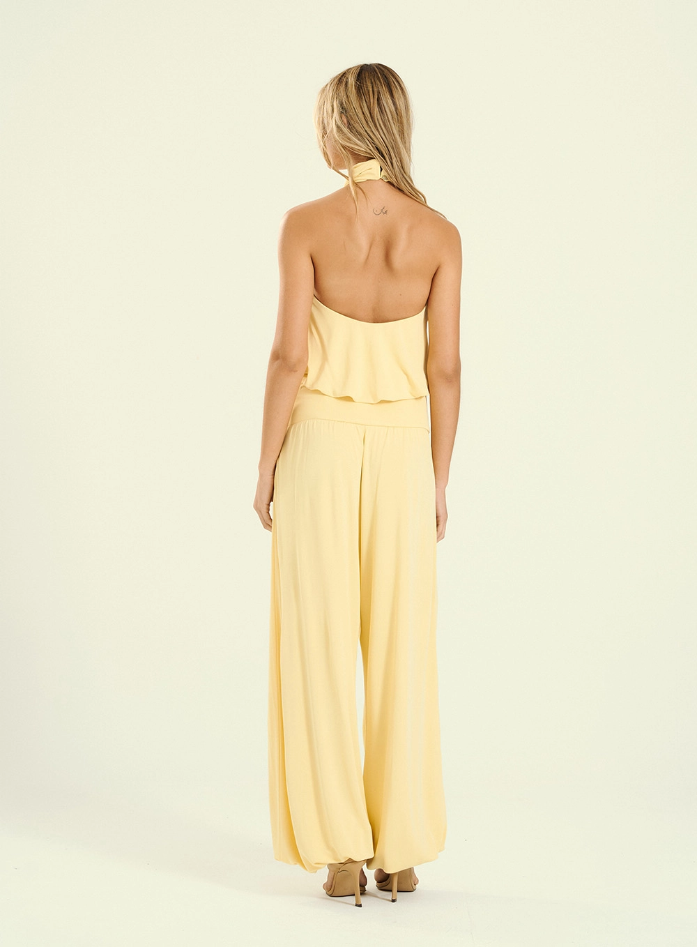 Calça Feminina Pantalona Com Barra Balonê Amarelo 2
