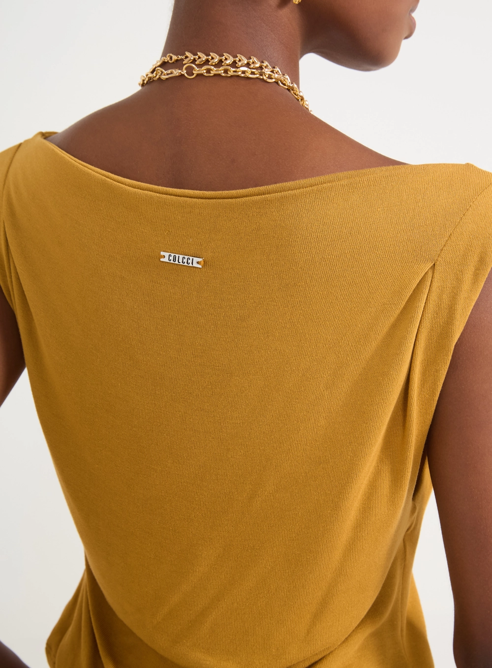 Blusa Feminina Com Decote Degagê Amarelo
