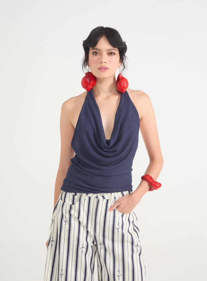 Blusa Feminina Frente Única Com Decote Degagê