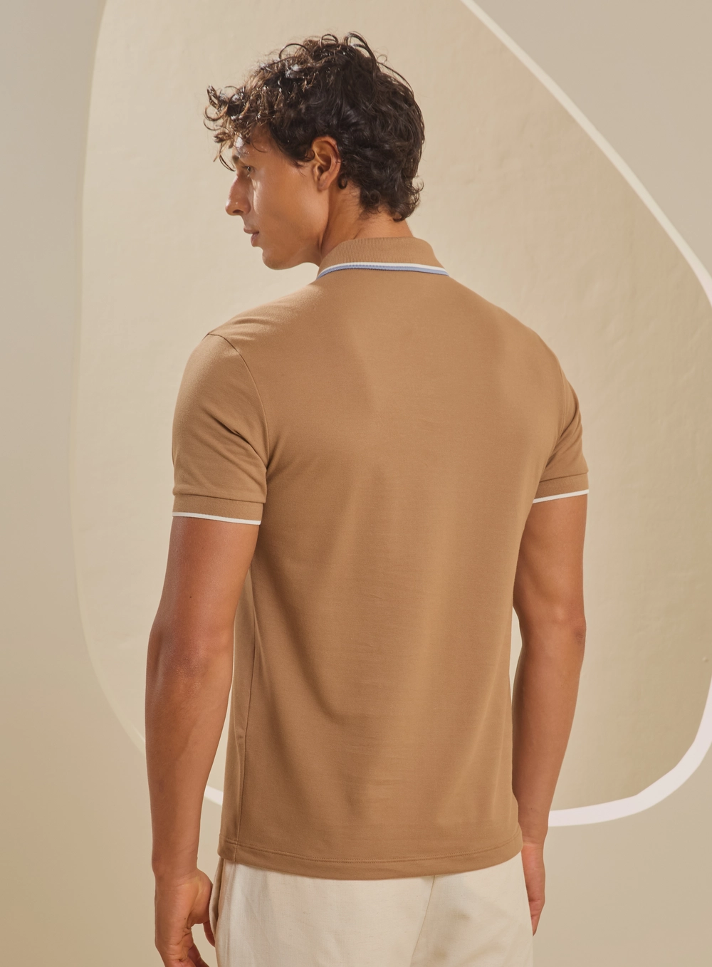 Polo Masculina Muscle Marrom 2