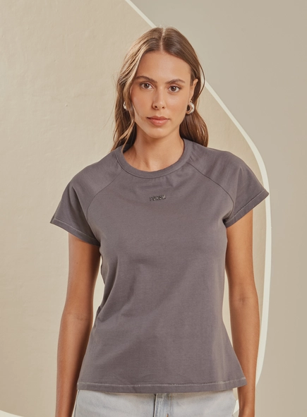 Camiseta Feminina Justa