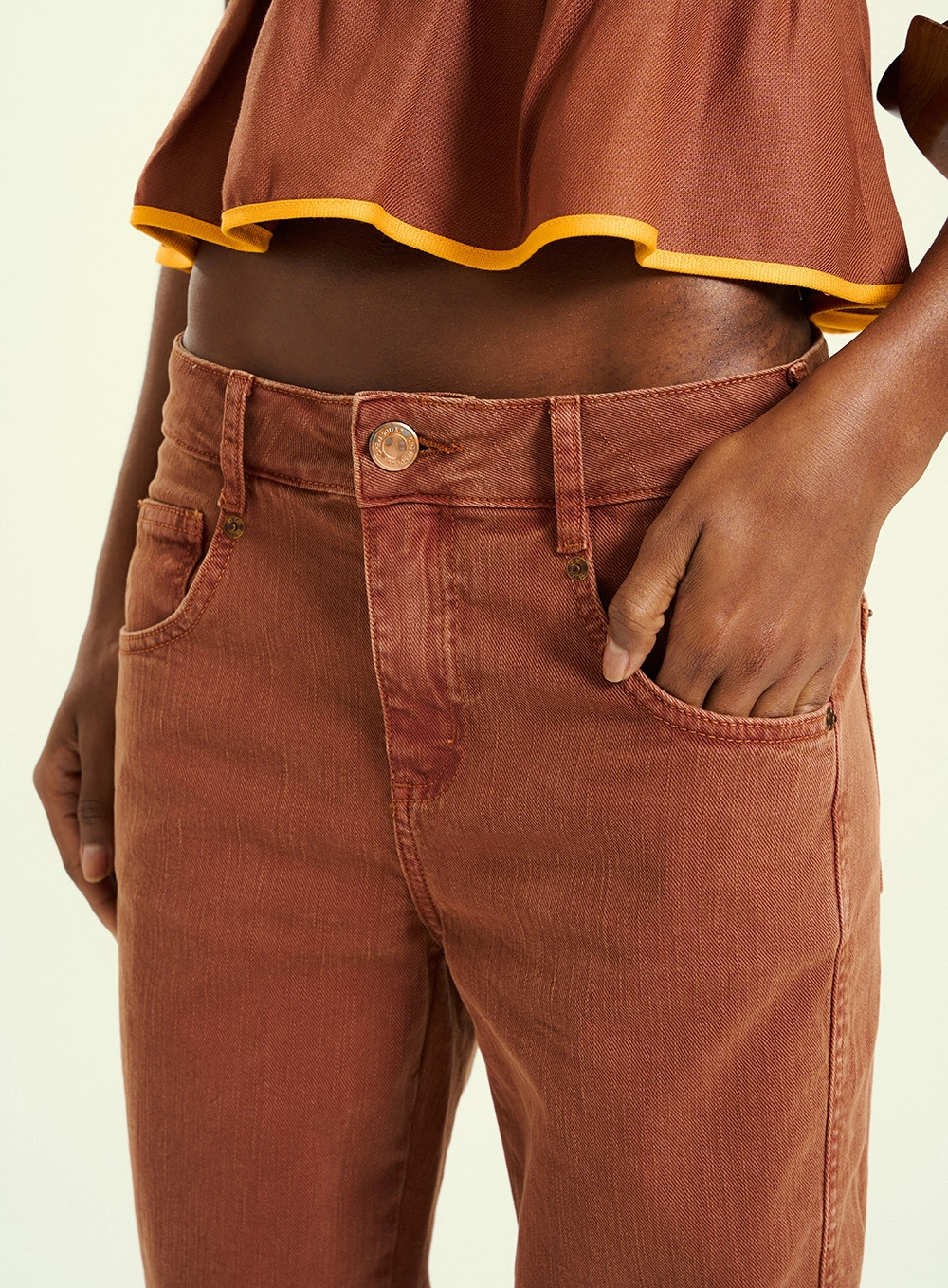 Calça Feminina Wide Leg Jeans Icon Com Lavagem Marrom 5