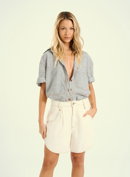 Short Feminino Icon De Alfaiataria